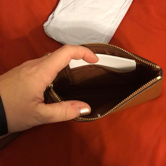 Coach wristlet - Picture 4 of 4